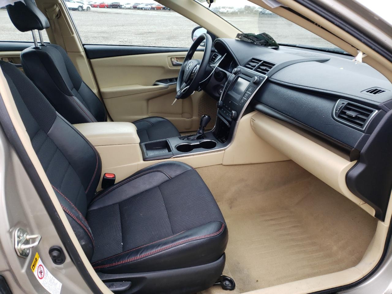 Photo 5 from auction – 2016 TOYOTA CAMRY LE with VIN 4T4BF1FK8GR549262