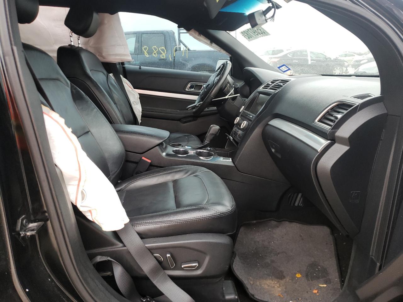 Photo 5 from auction – 2016 FORD EXPLORER X with VIN 1FM5K7D87GGB11683