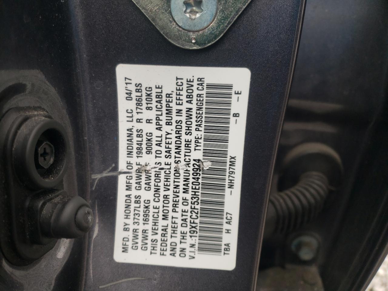 Photo 10 from auction – 2017 HONDA CIVIC LX with VIN 19XFC2F53HE049924