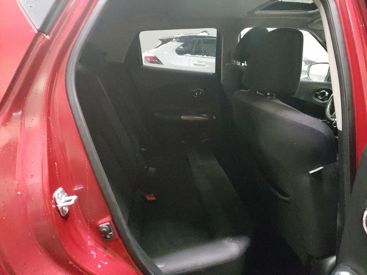 Photo 6 from auction – 2016 NISSAN JUKE S with VIN JN8AF5MV9GT654529