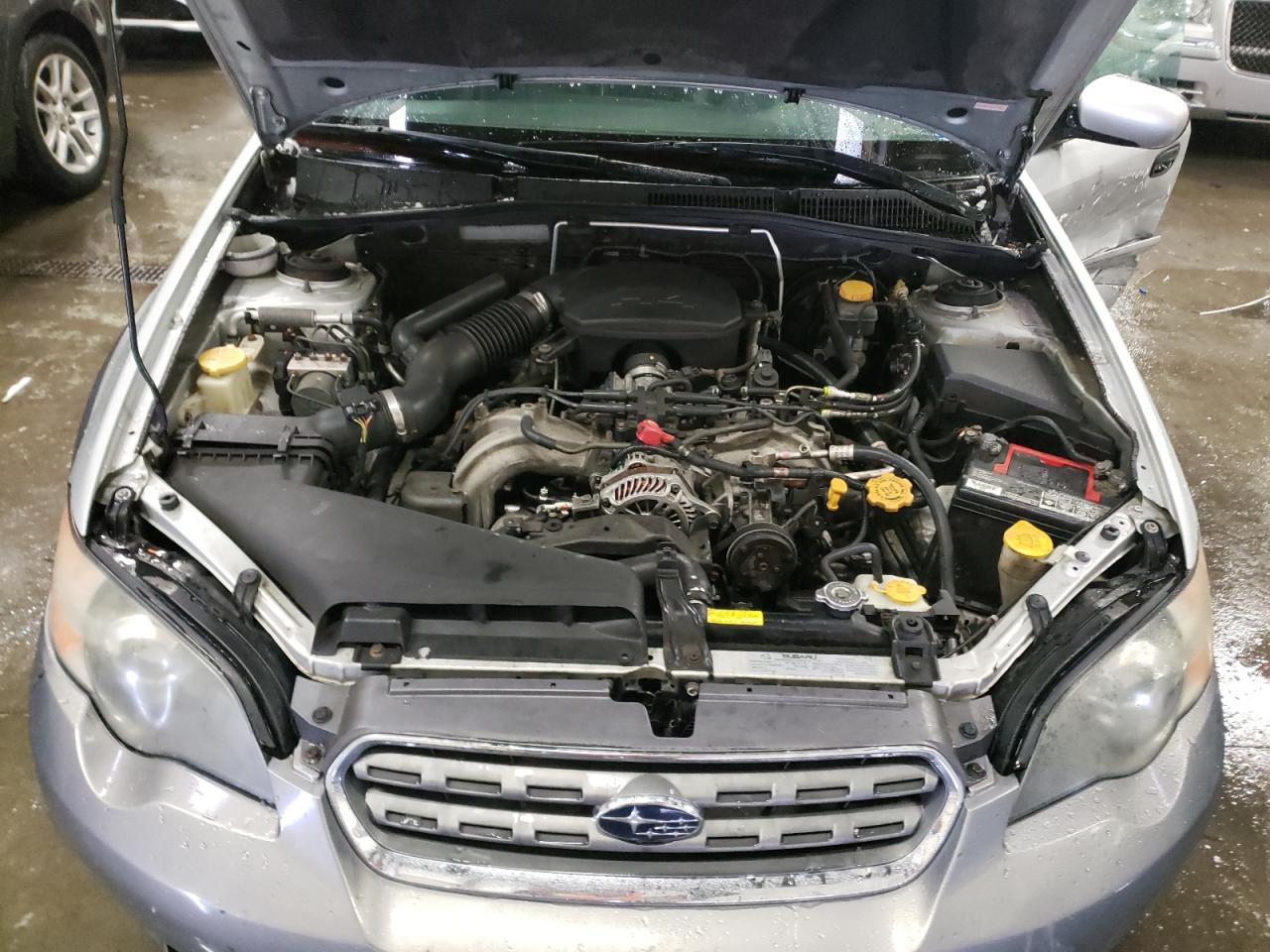 Photo 7 from auction – 2005 SUBARU LEGACY OUT with VIN 4S4BP62C757329240