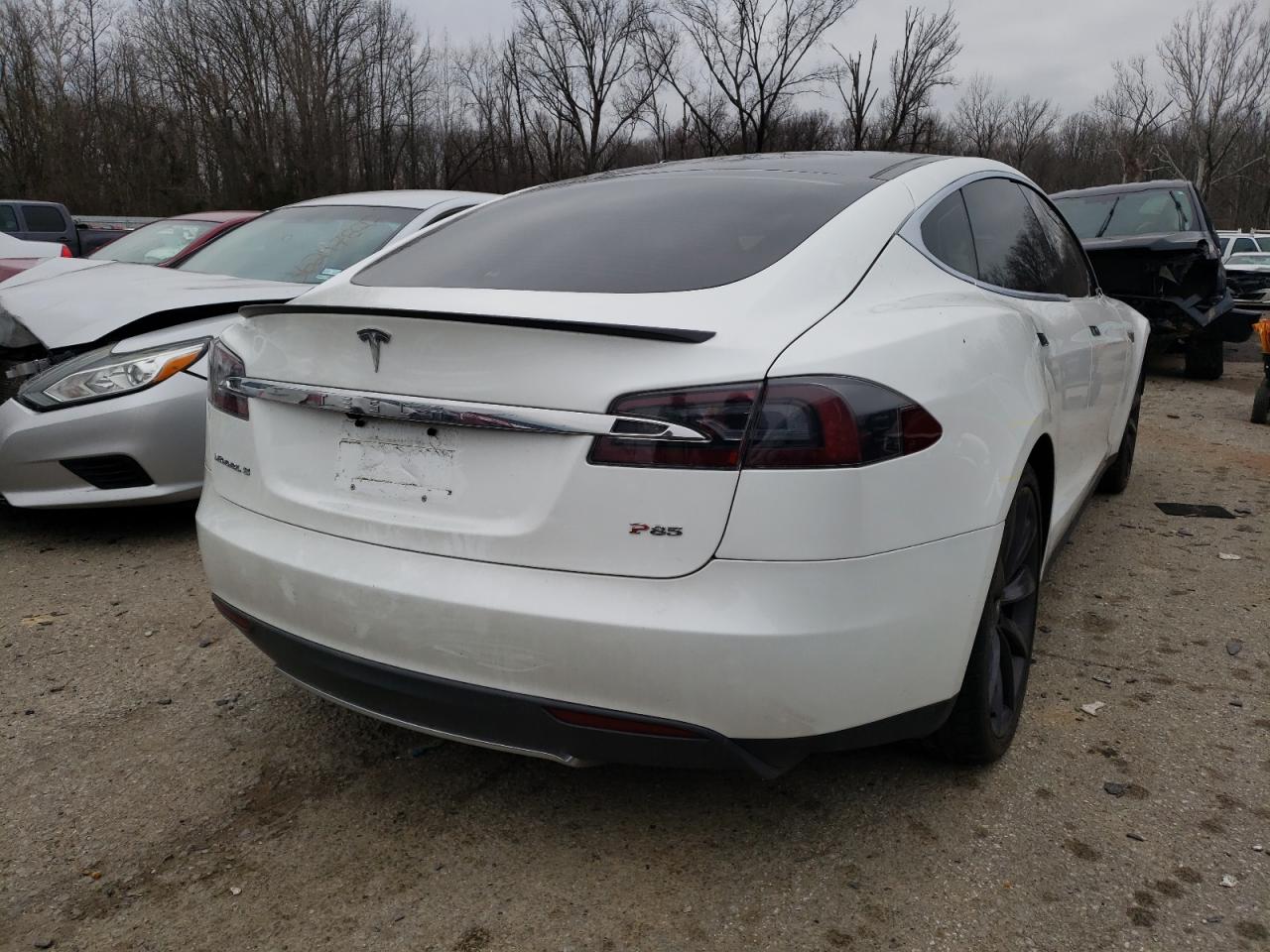 Photo 4 from auction – 2013 TESLA MODEL S with VIN 5YJSA1DP5DFP07203