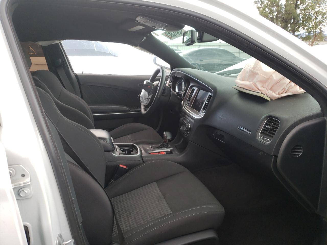 Photo 5 from auction – 2019 DODGE CHARGER SC with VIN 2C3CDXGJXKH507919
