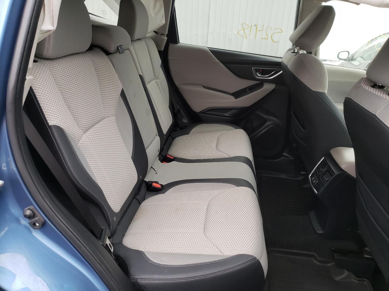 Photo 6 from auction – 2019 SUBARU FORESTER P with VIN JF2SKAGC4KH467954