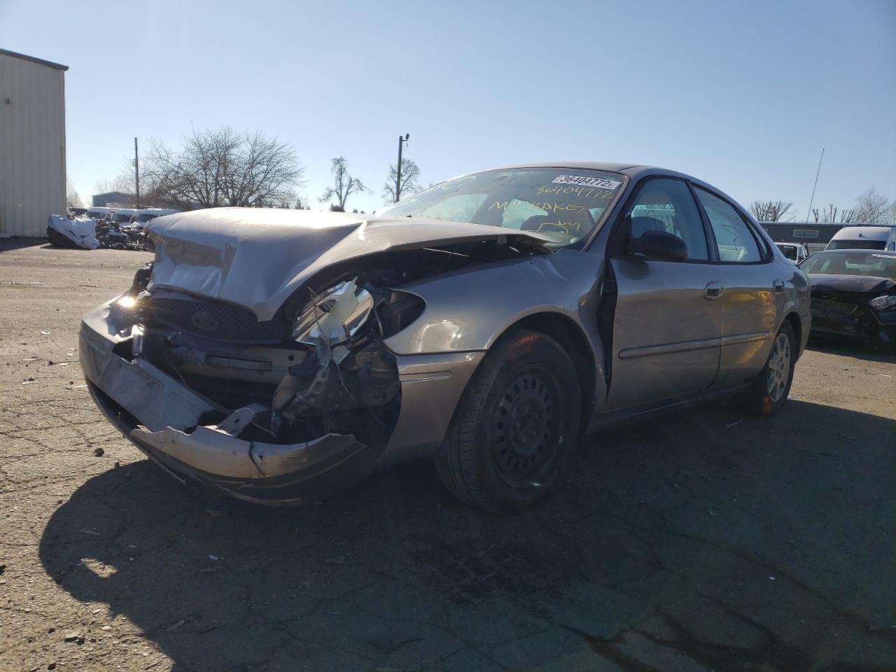 Photo 2 from auction – 2005 FORD TAURUS SE with VIN 1FAHP53245A247568