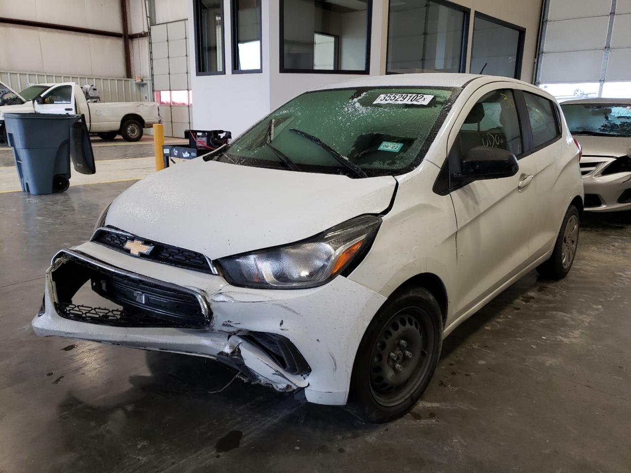 Photo 2 from auction – 2016 CHEVROLET SPARK LS with VIN KL8CB6SA8GC643763