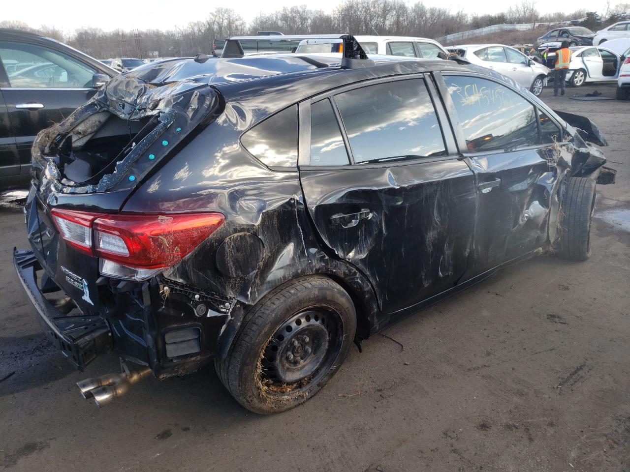 Photo 4 from auction – 2017 SUBARU IMPREZA with VIN 4S3GTAA64H3704565