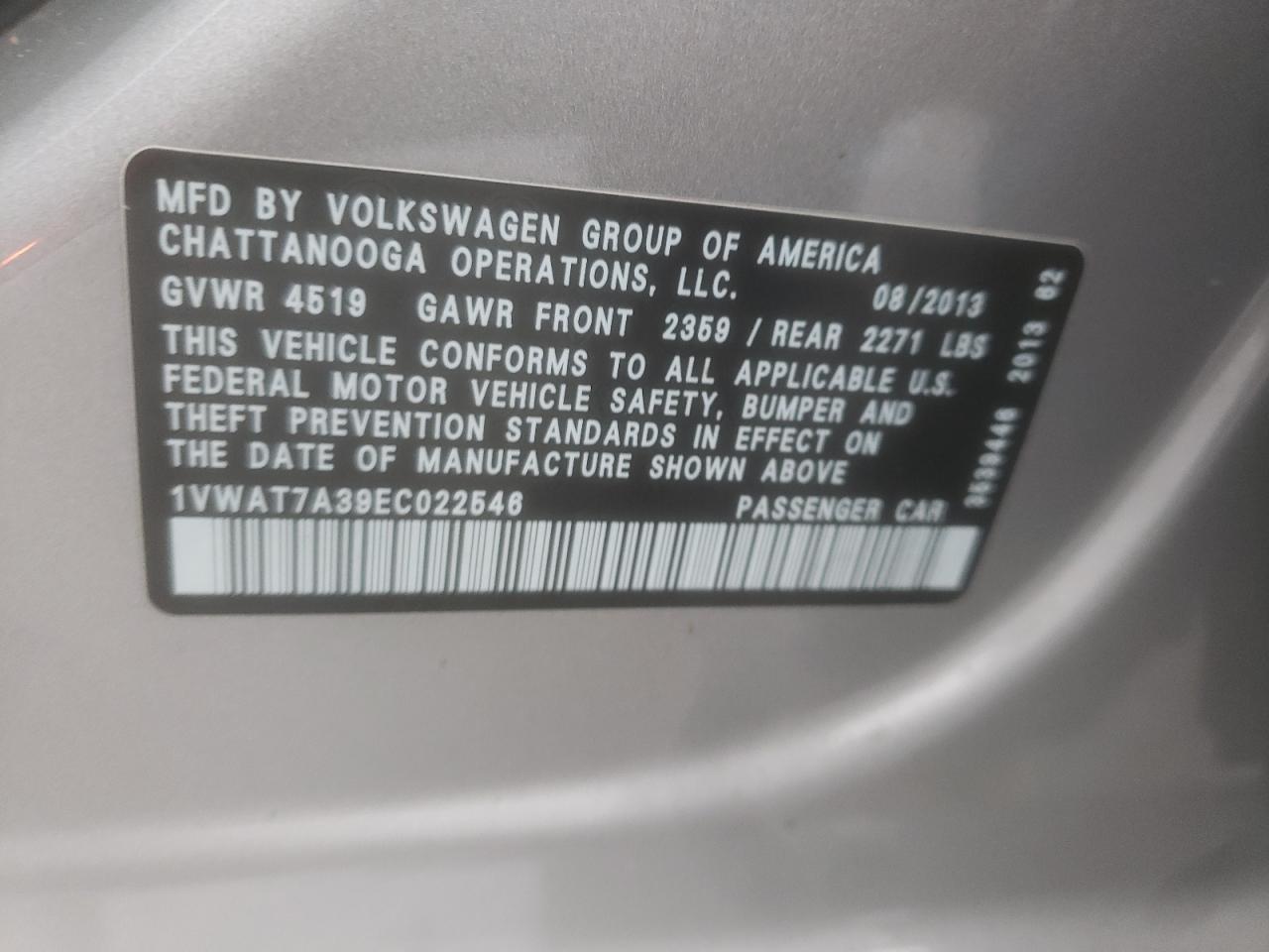 Photo 10 from auction – 2014 VOLKSWAGEN PASSAT S with VIN 1VWAT7A39EC022546