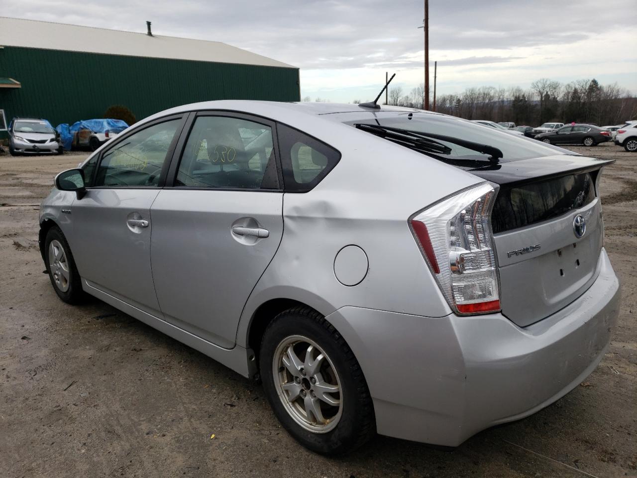 Photo 3 from auction – 2011 TOYOTA PRIUS with VIN JTDKN3DU3B0256774