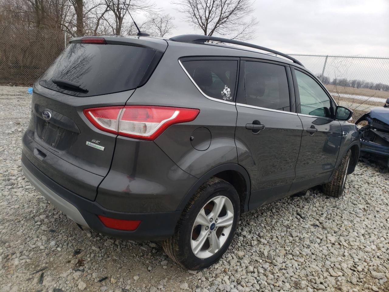 Photo 4 from auction – 2015 FORD ESCAPE SE with VIN 1FMCU0GX4FUC59673