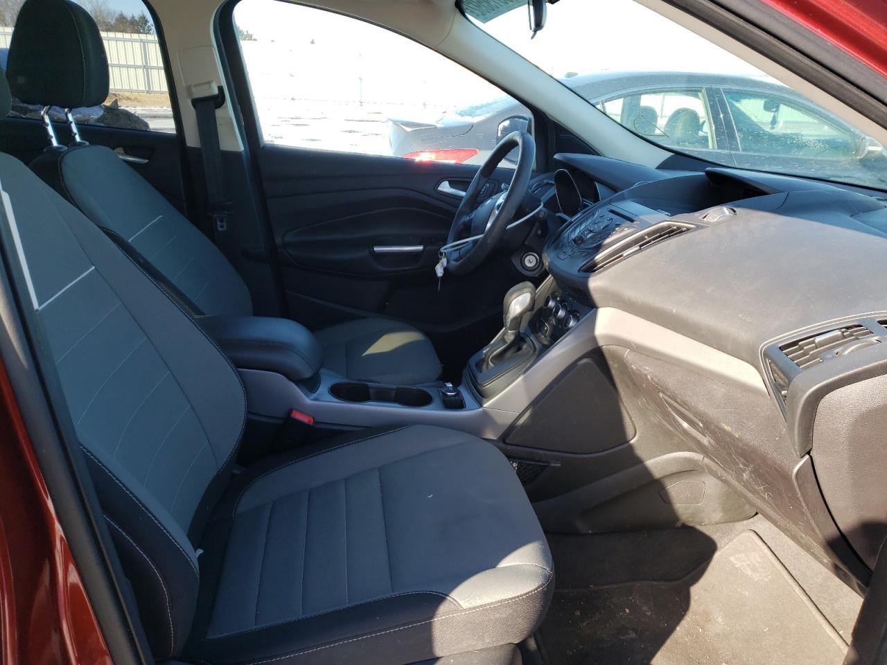 Photo 5 from auction – 2015 FORD ESCAPE SE with VIN 1FMCU9G94FUB01243