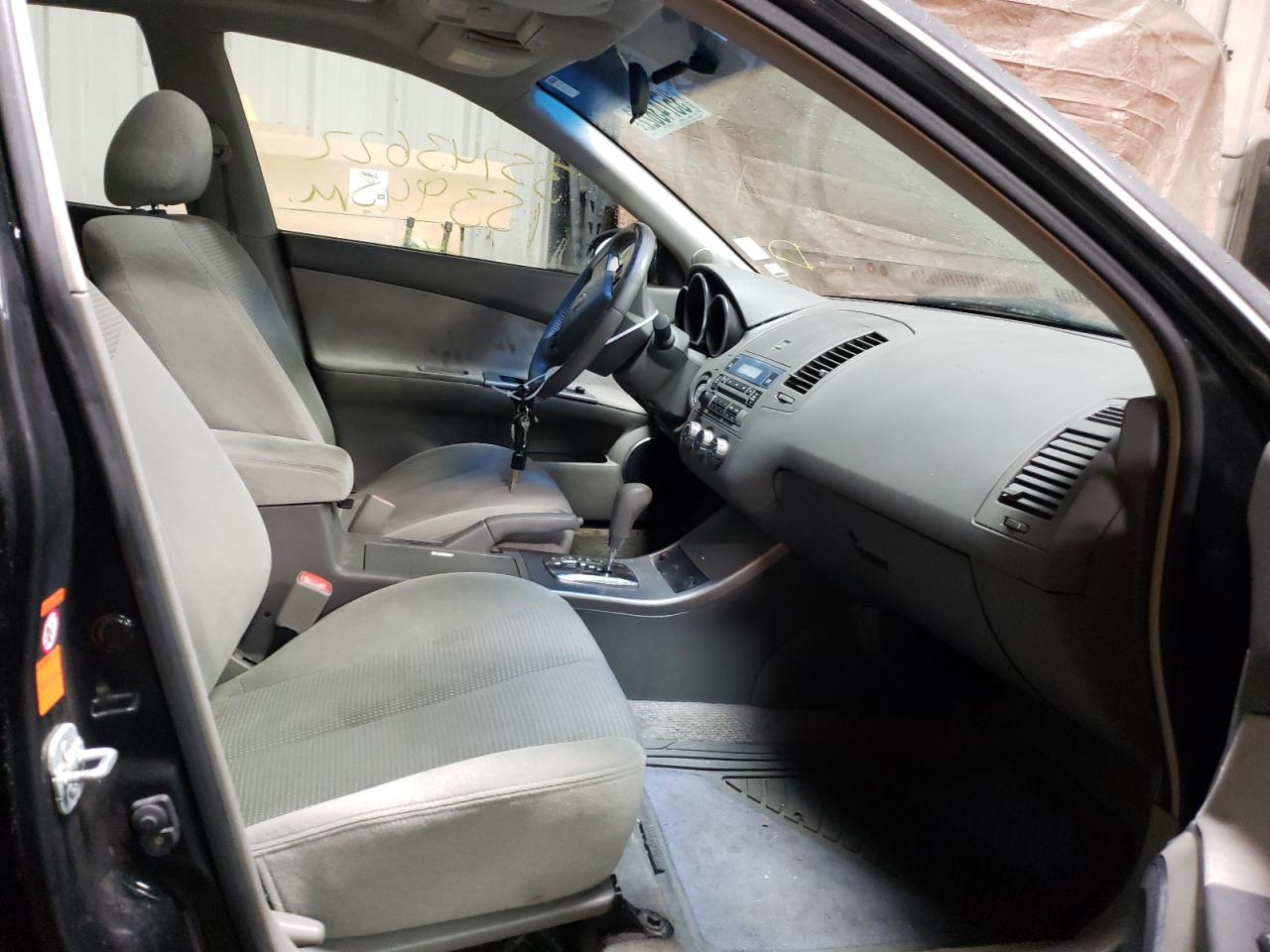 Photo 5 from auction – 2005 NISSAN ALTIMA S with VIN 1N4AL11E45C133285