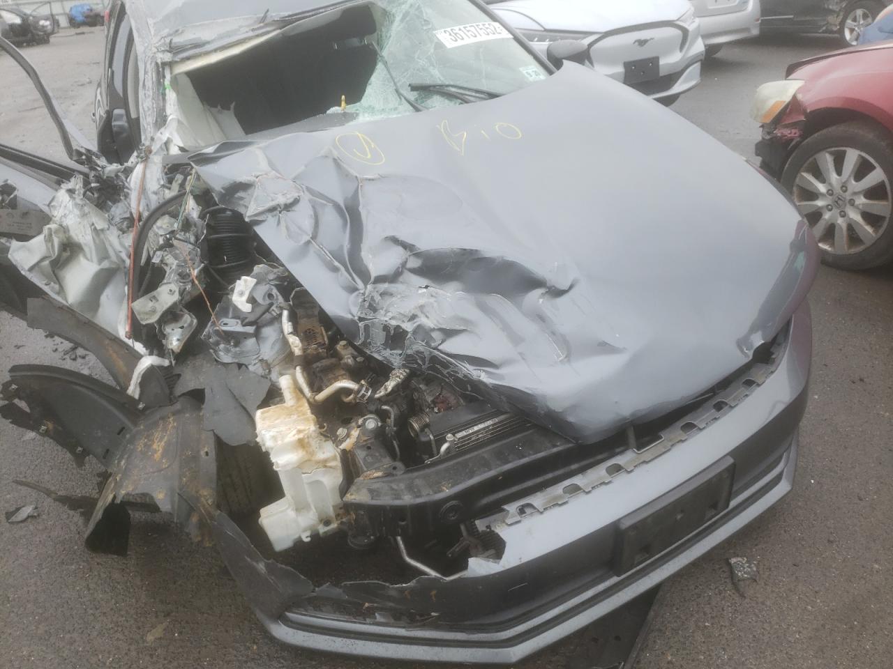 Photo 9 from auction – 2015 VOLKSWAGEN JETTA BASE with VIN 3VW2K7AJ7FM344768