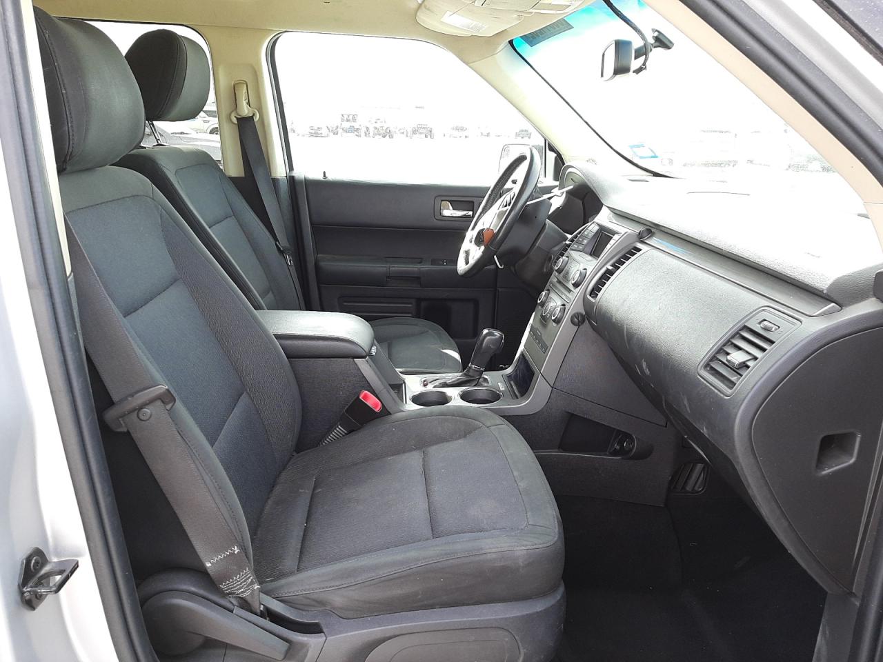Photo 5 from auction – 2013 FORD FLEX SE with VIN 2FMGK5B8XDBD35890