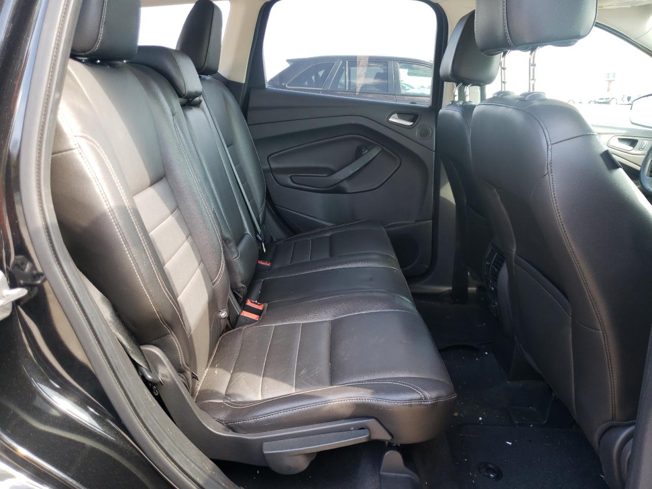 Photo 6 from auction – 2014 FORD ESCAPE SE with VIN 1FMCU0G97EUB68834