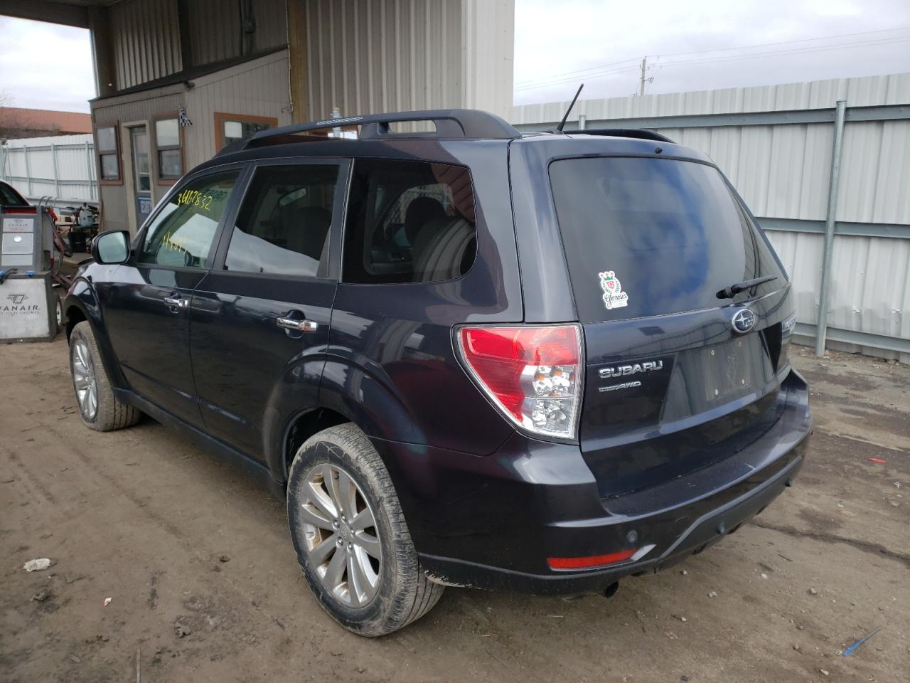 Photo 3 from auction – 2011 SUBARU FORESTER 2 with VIN JF2SHADC5BH704485