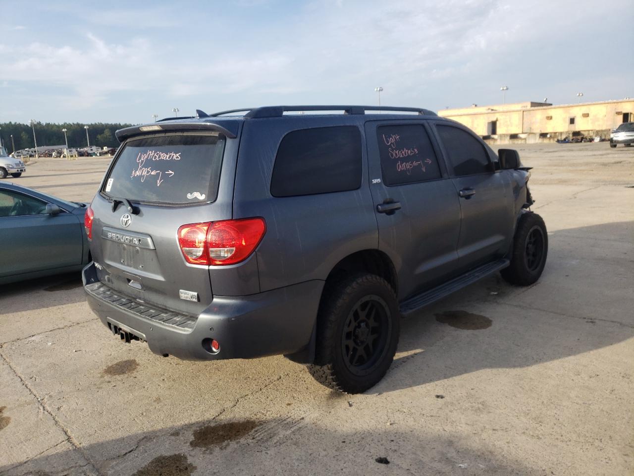 Photo 4 from auction – 2010 TOYOTA SEQUOIA SR with VIN 5TDZY5G11AS025726