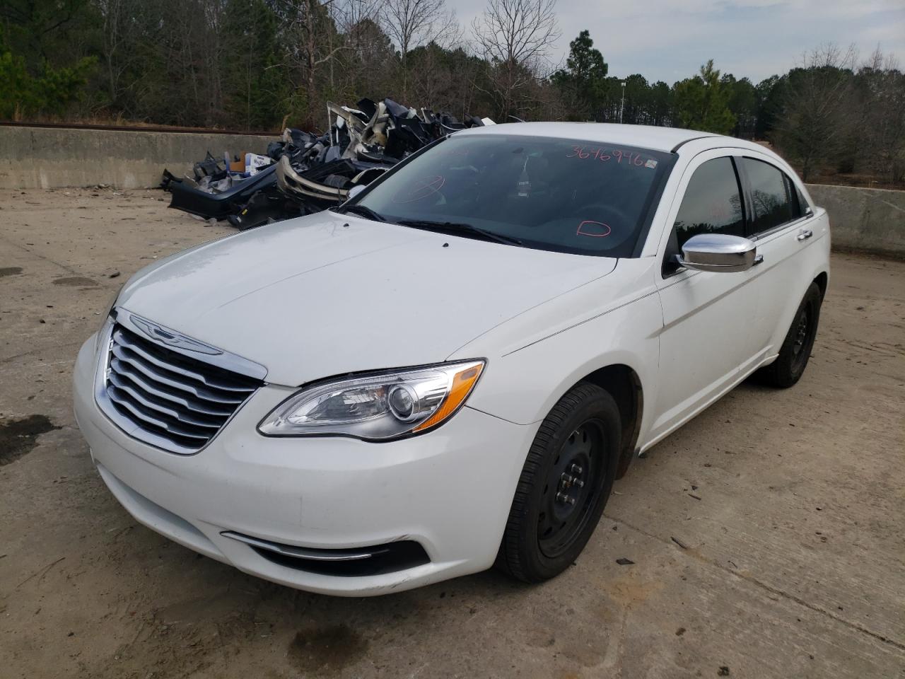 Photo 2 from auction – 2014 CHRYSLER 200 LX with VIN 1C3CCBAB5EN210222