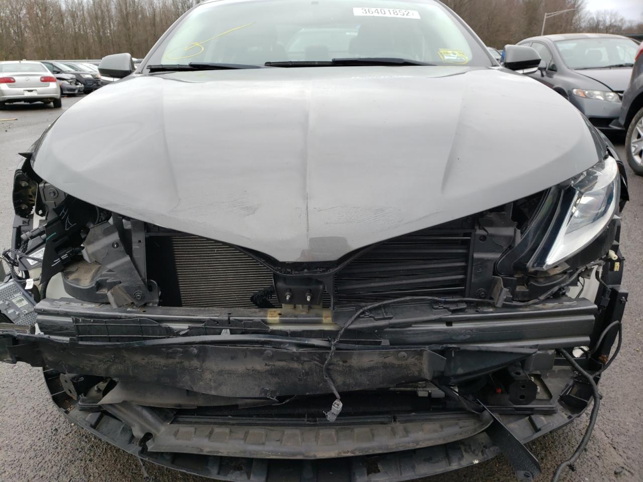 Photo 9 from auction – 2016 LINCOLN MKZ HYBRID with VIN 3LN6L2LU1GR633995