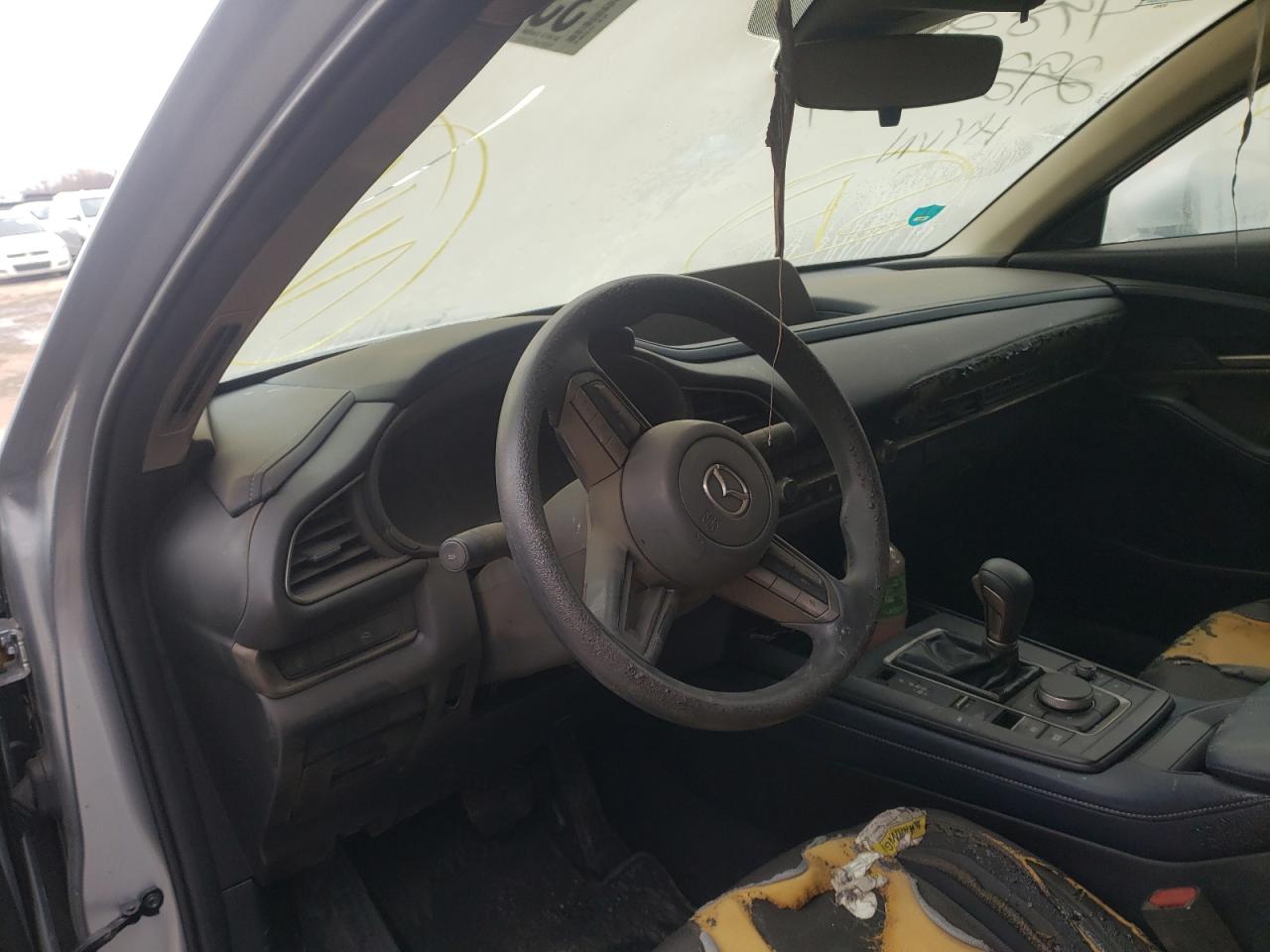 Photo 9 from auction – 2020 MAZDA CX-30 with VIN 3MVDMBBL1LM108622