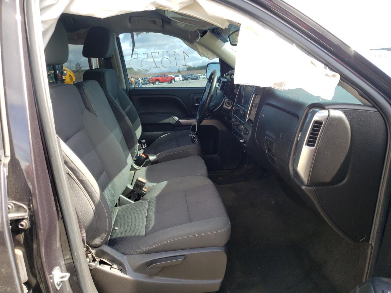 Photo 5 from auction – 2015 CHEVROLET SILVERADO with VIN 1GCVKREC5FZ230001