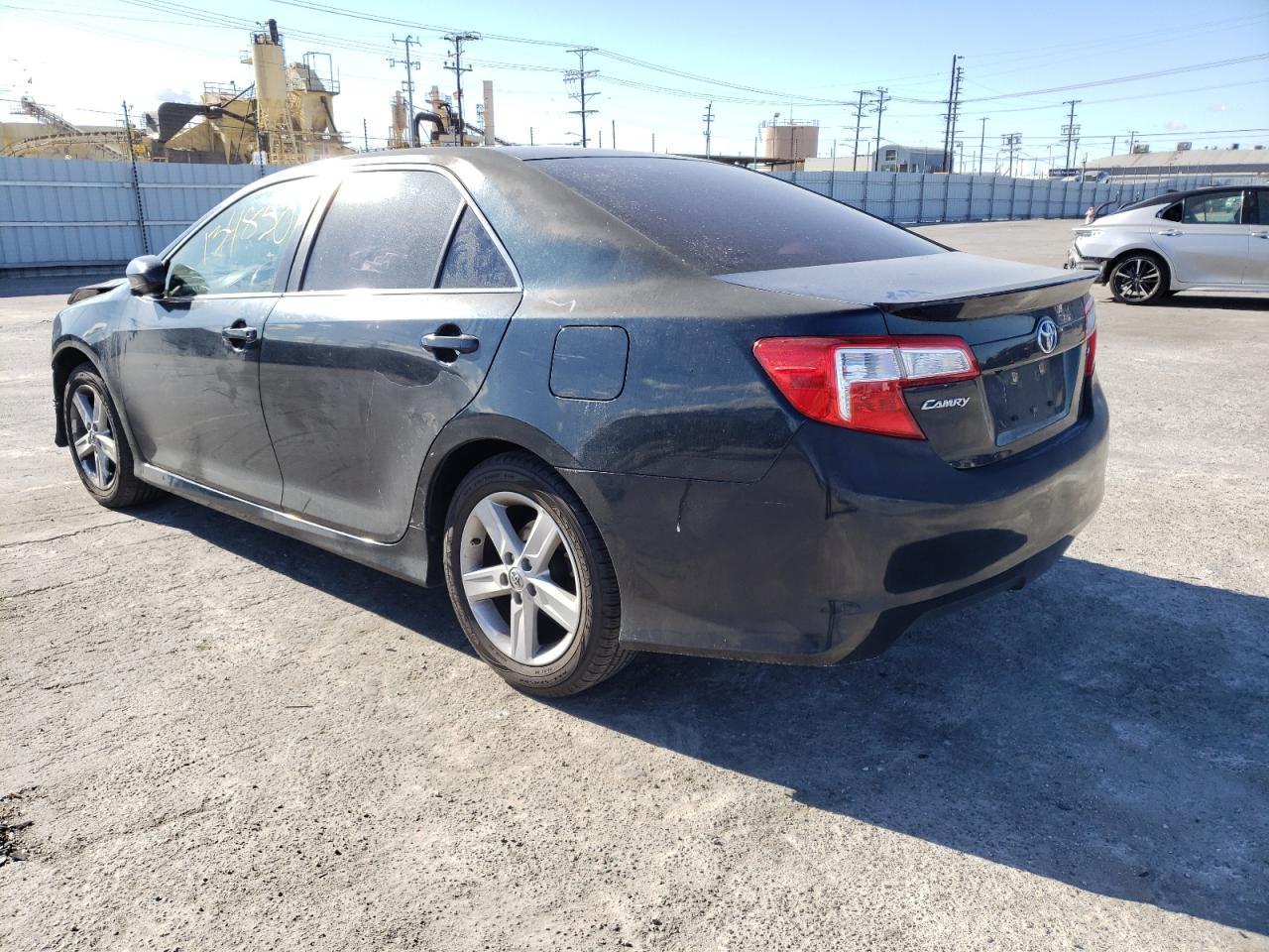 Photo 3 from auction – 2014 TOYOTA CAMRY with VIN 4T1BF1FK7EU382643