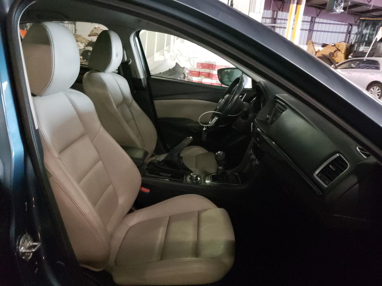 Photo 5 from auction – 2014 MAZDA 6 TOURING with VIN JM1GJ1V67E1159369