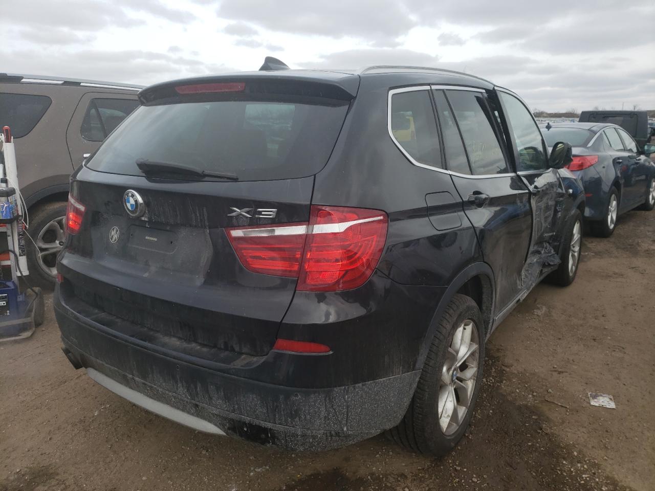 Photo 4 from auction – 2011 BMW X3 XDRIVE3 with VIN 5UXWX7C54BLL15387