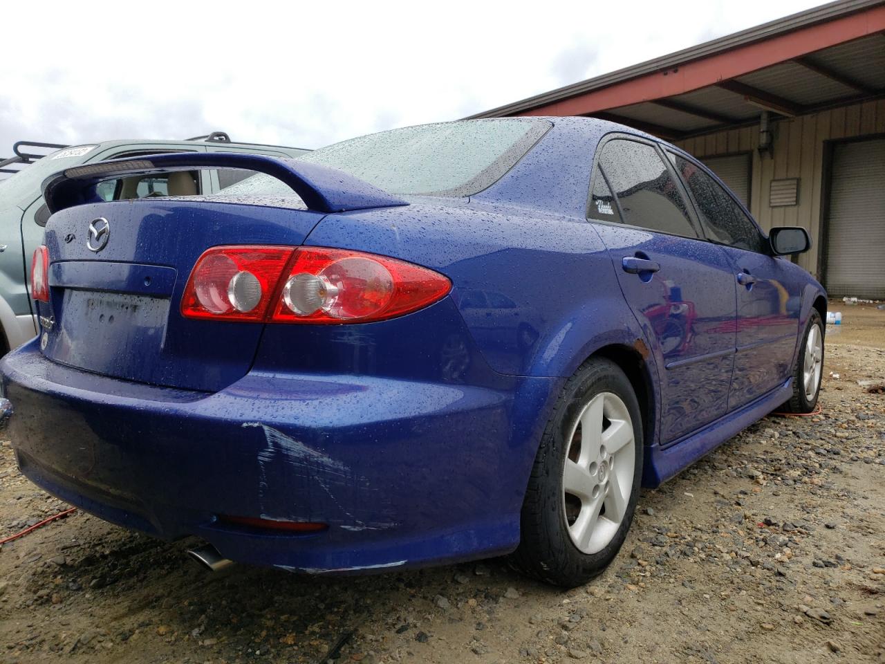 Photo 4 from auction – 2003 MAZDA 6 I with VIN 1YVFP80C935M54585