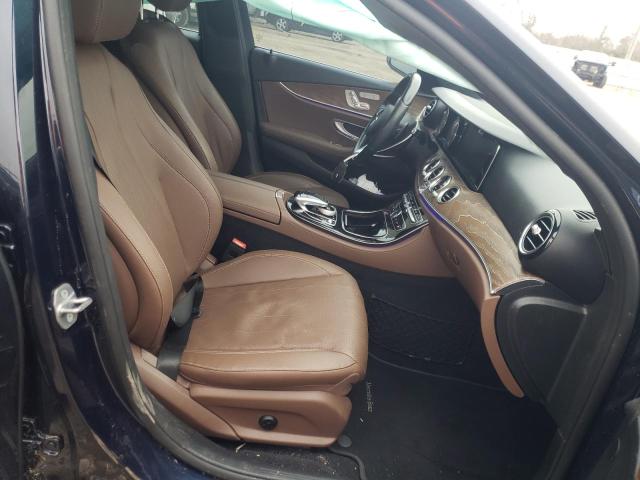 Photo 5 from auction – 2017 MERCEDES-BENZ E 300 with VIN WDDZF4JBXHA216818