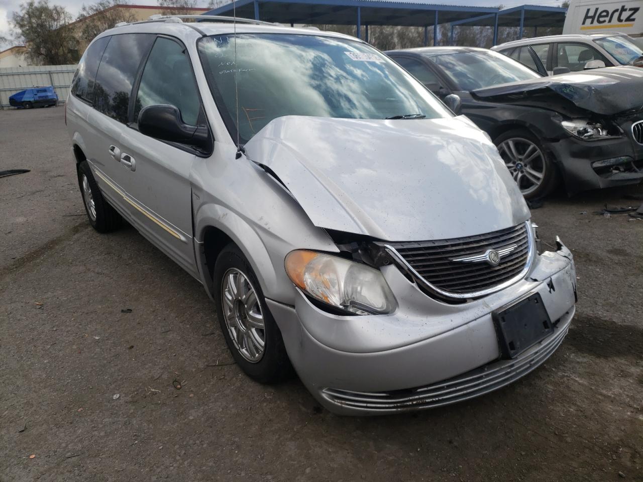 Photo 1 from auction – 2004 CHRYSLER TOWN & COU with VIN 2C4GP54L54R556831