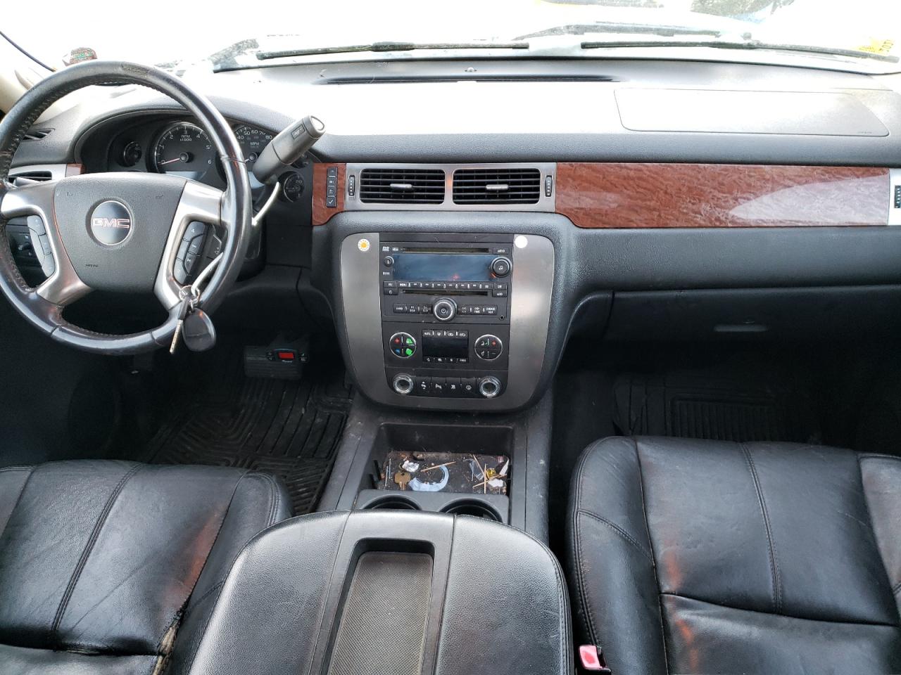 Photo 9 from auction – 2007 GMC NEW SIERRA with VIN 2GTEK13M771580317