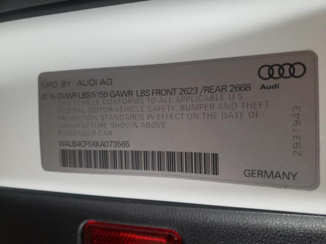 Photo 10 from auction – 2019 AUDI S5 QUATTRO with VIN WAUB4CF5XKA073565