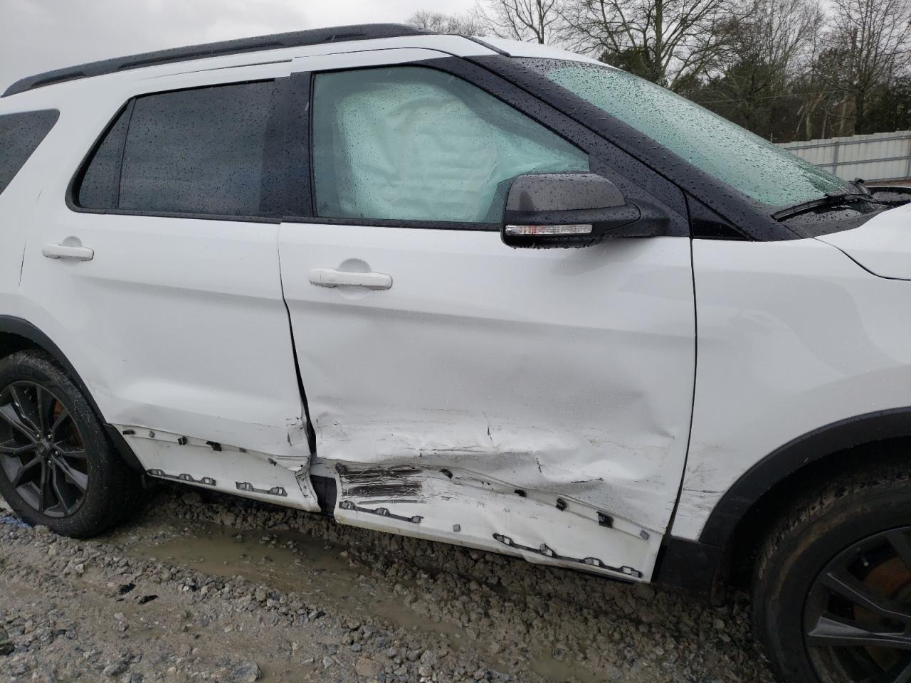 Photo 9 from auction – 2017 FORD EXPLORER X with VIN 1FM5K8D87HGE10064