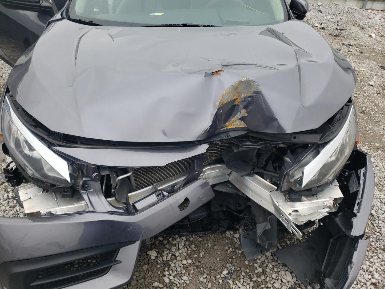 Photo 7 from auction – 2017 HONDA CIVIC LX with VIN 19XFC2F53HE049924
