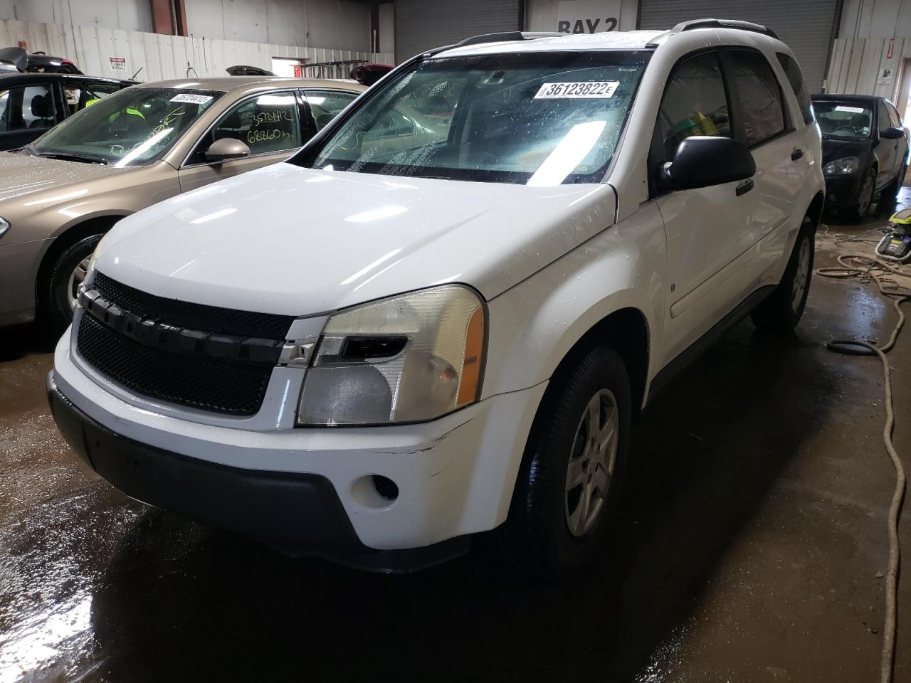 Photo 2 from auction – 2006 CHEVROLET EQUINOX LS with VIN 2CNDL13F866176451