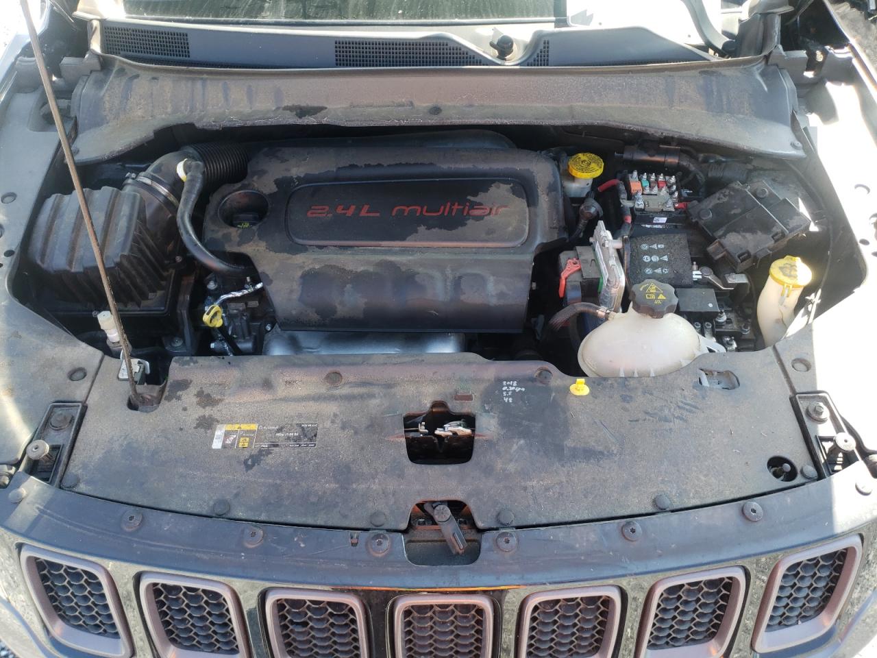 Photo 7 from auction – 2018 JEEP COMPASS TR with VIN 3C4NJDDB9JT419491