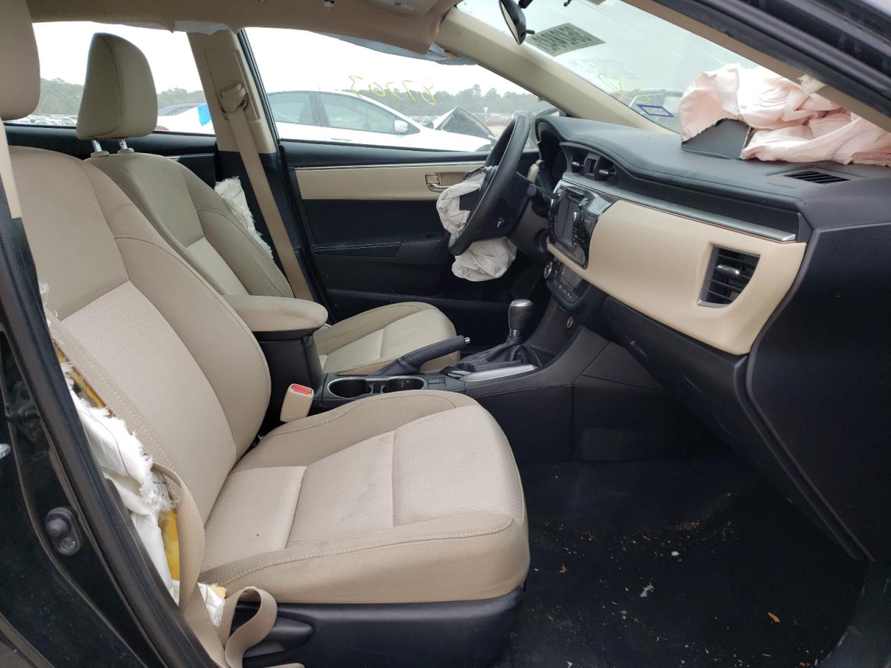 Photo 5 from auction – 2014 TOYOTA COROLLA L with VIN 5YFBURHE6EP085358