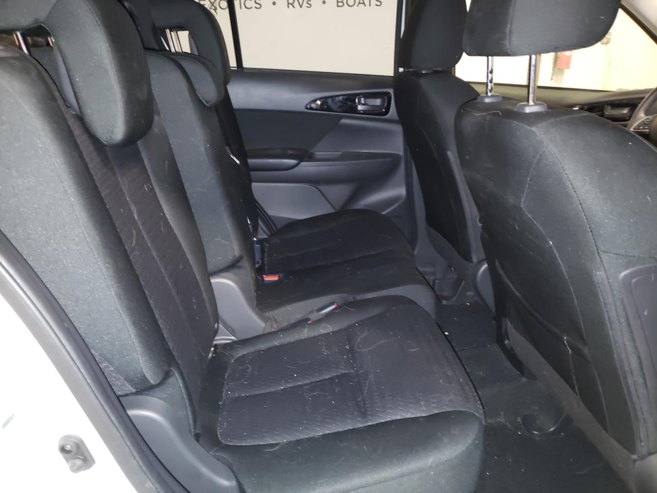 Photo 6 from auction – 2018 MITSUBISHI ECLIPSE CR with VIN JA4AT4AA7JZ043106