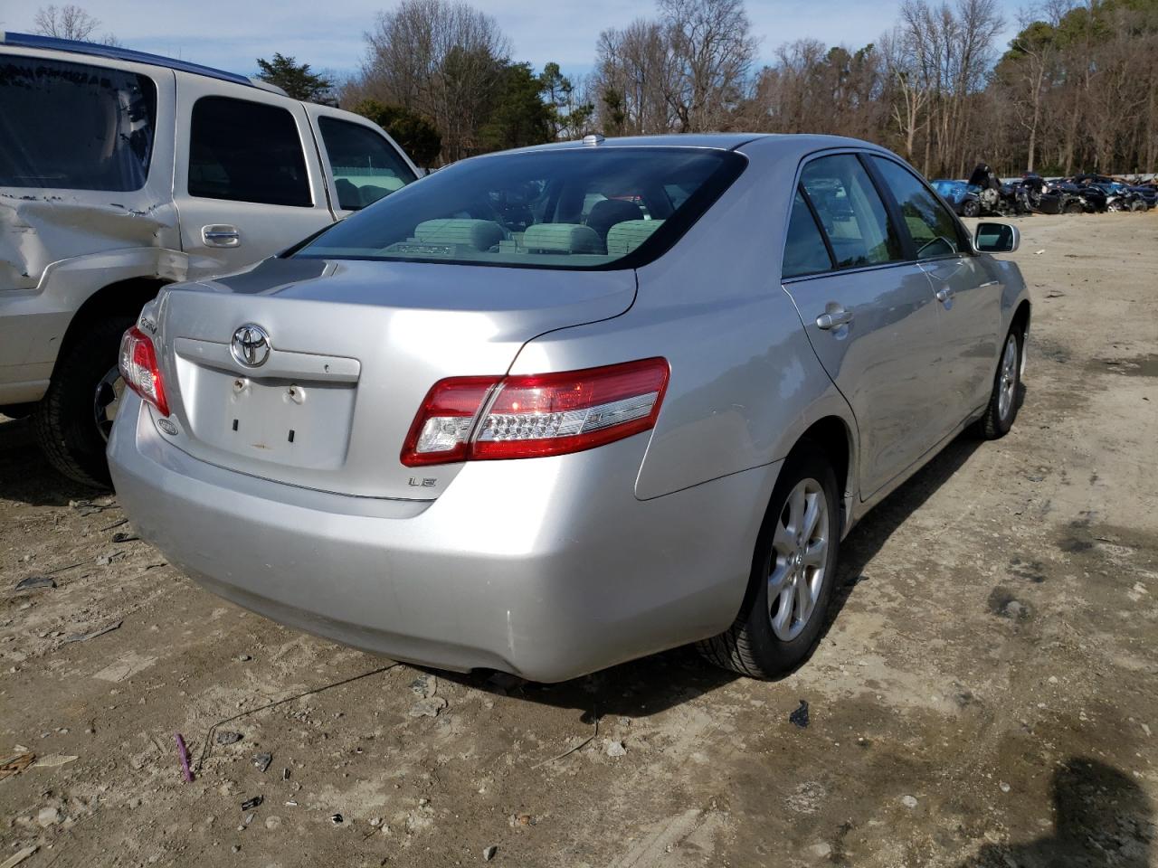 Photo 4 from auction – 2011 TOYOTA CAMRY BASE with VIN 4T1BF3EK9BU765346