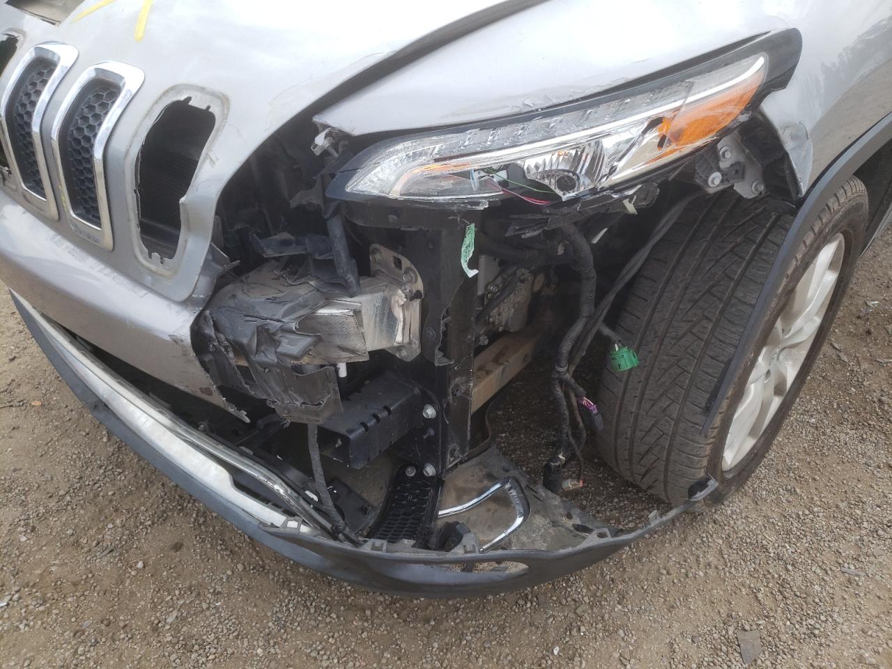 Photo 9 from auction – 2016 JEEP CHEROKEE L with VIN 1C4PJLDB3GW362047