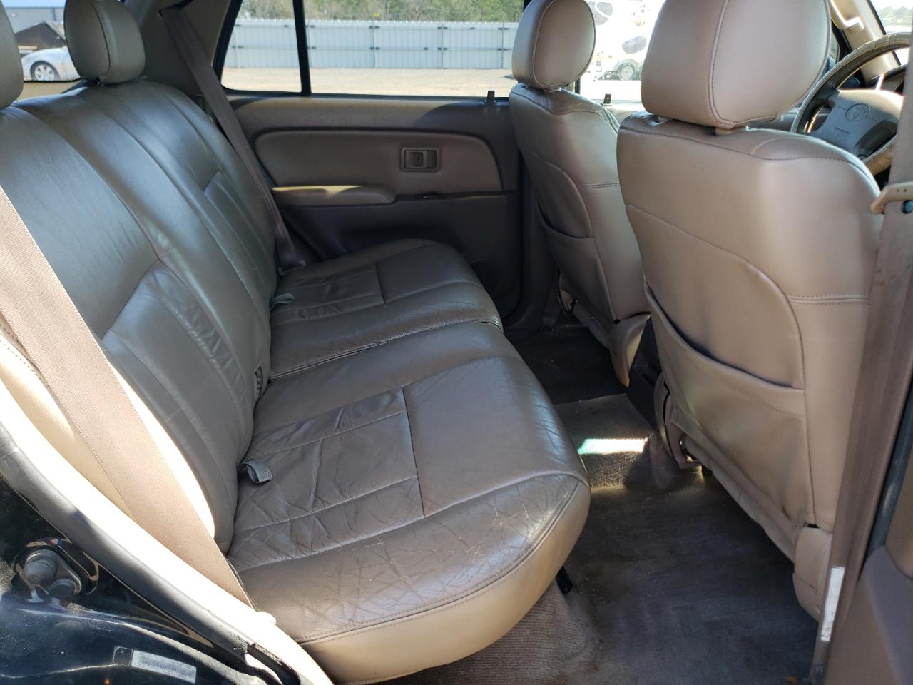 Photo 6 from auction – 2000 TOYOTA 4RUNNER LI with VIN JT3GN87R4Y0155587