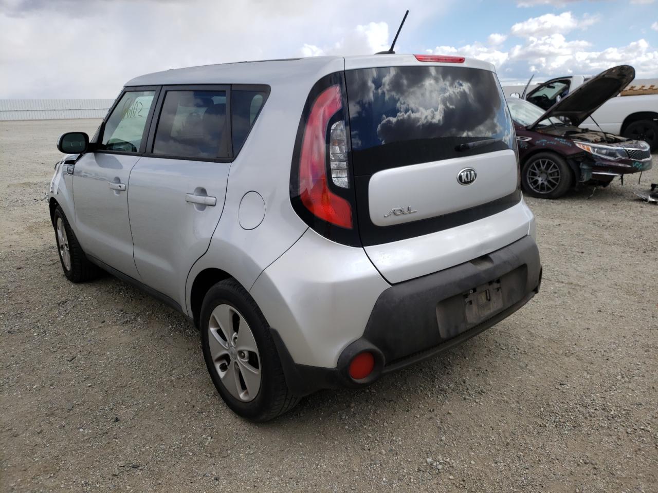 Photo 3 from auction – 2015 KIA SOUL with VIN KNDJN2A21F7816586