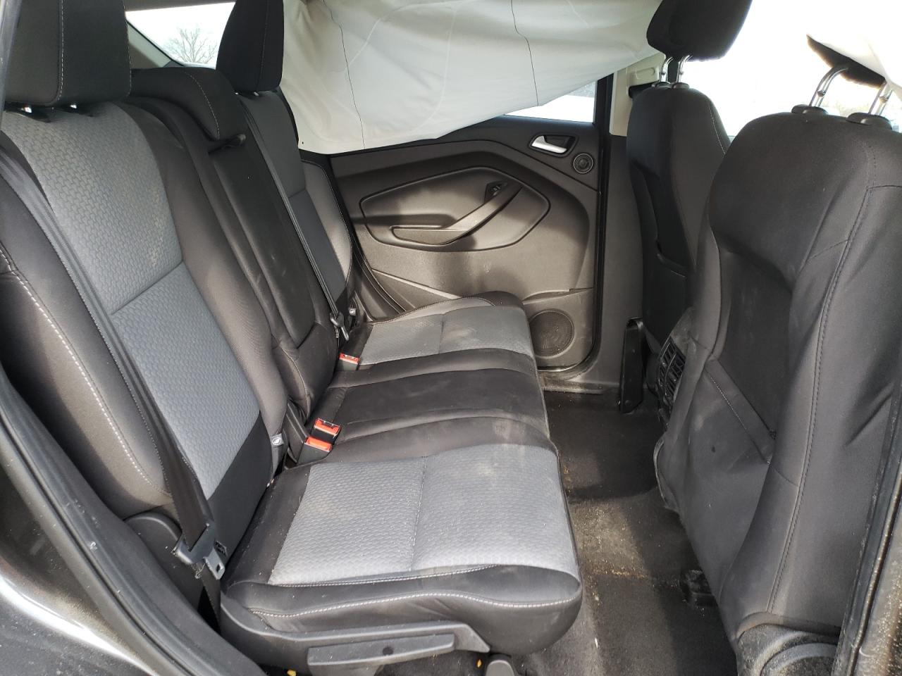 Photo 6 from auction – 2017 FORD ESCAPE SE with VIN 1FMCU0GD6HUC76287