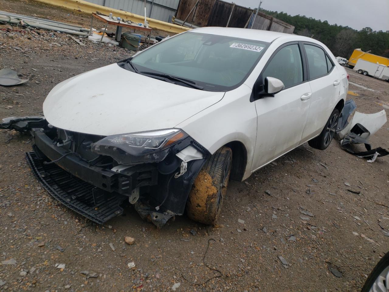 Photo 2 from auction – 2018 TOYOTA COROLLA L with VIN 5YFBURHE0JP831233