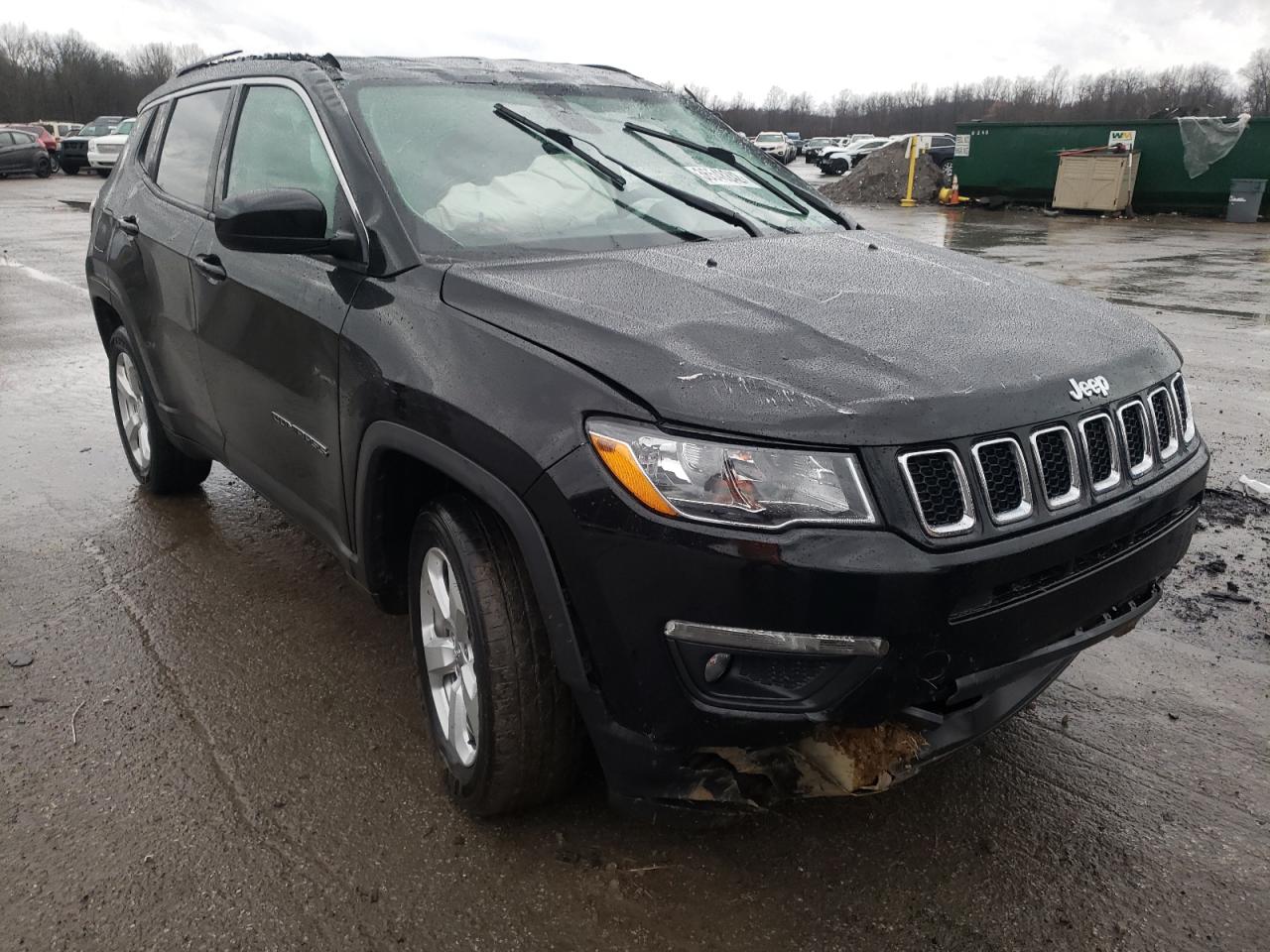 JEEP COMPASS LA 2018 with VIN 3C4NJDBB3JT185044 - Photo from auction