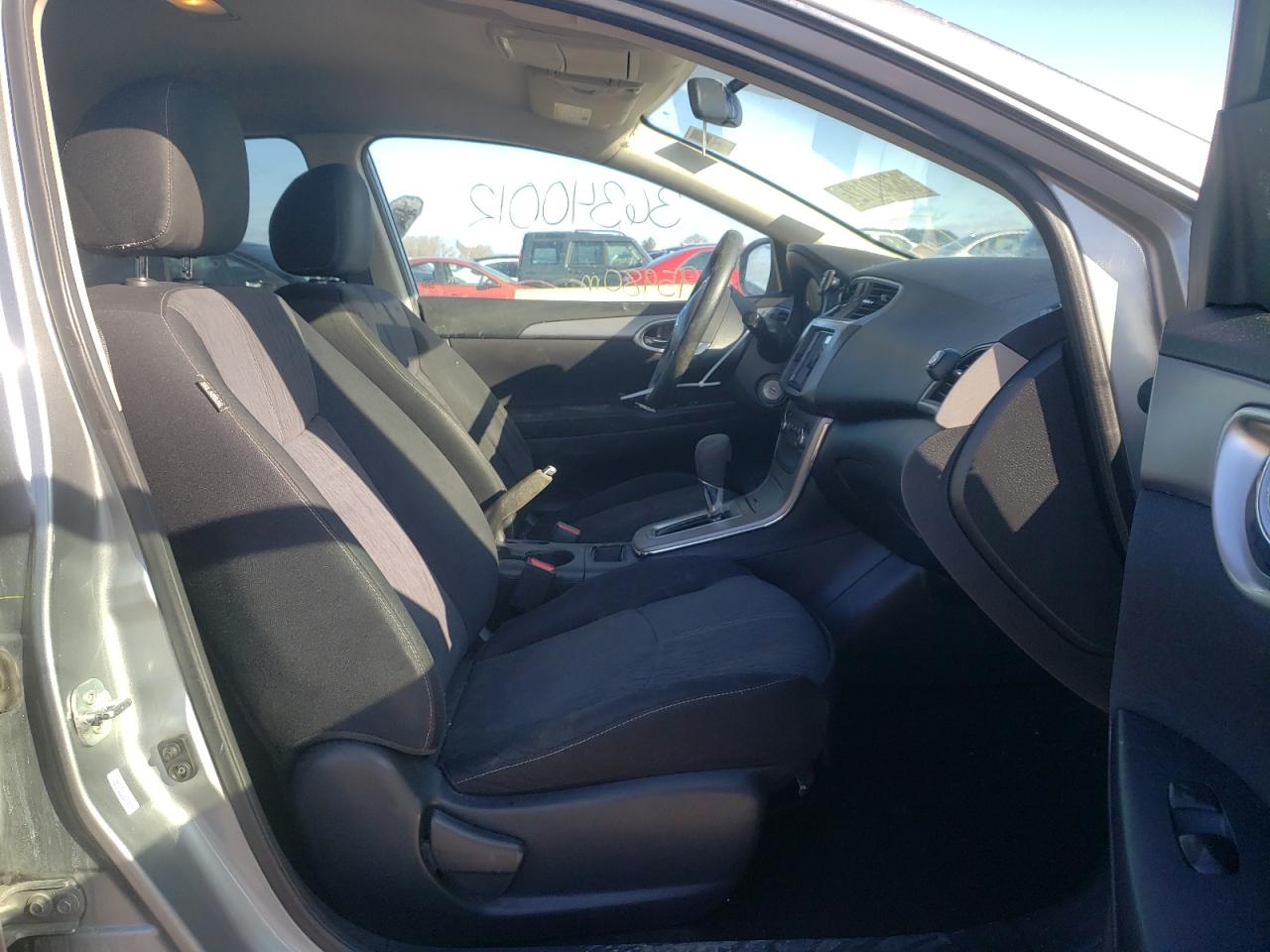 Photo 5 from auction – 2014 NISSAN SENTRA S with VIN 3N1AB7AP7EL676512