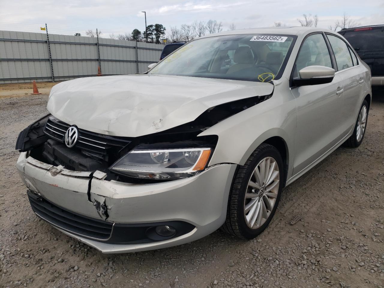Photo 2 from auction – 2011 VOLKSWAGEN JETTA SEL with VIN 3VWLX7AJ7BM307459