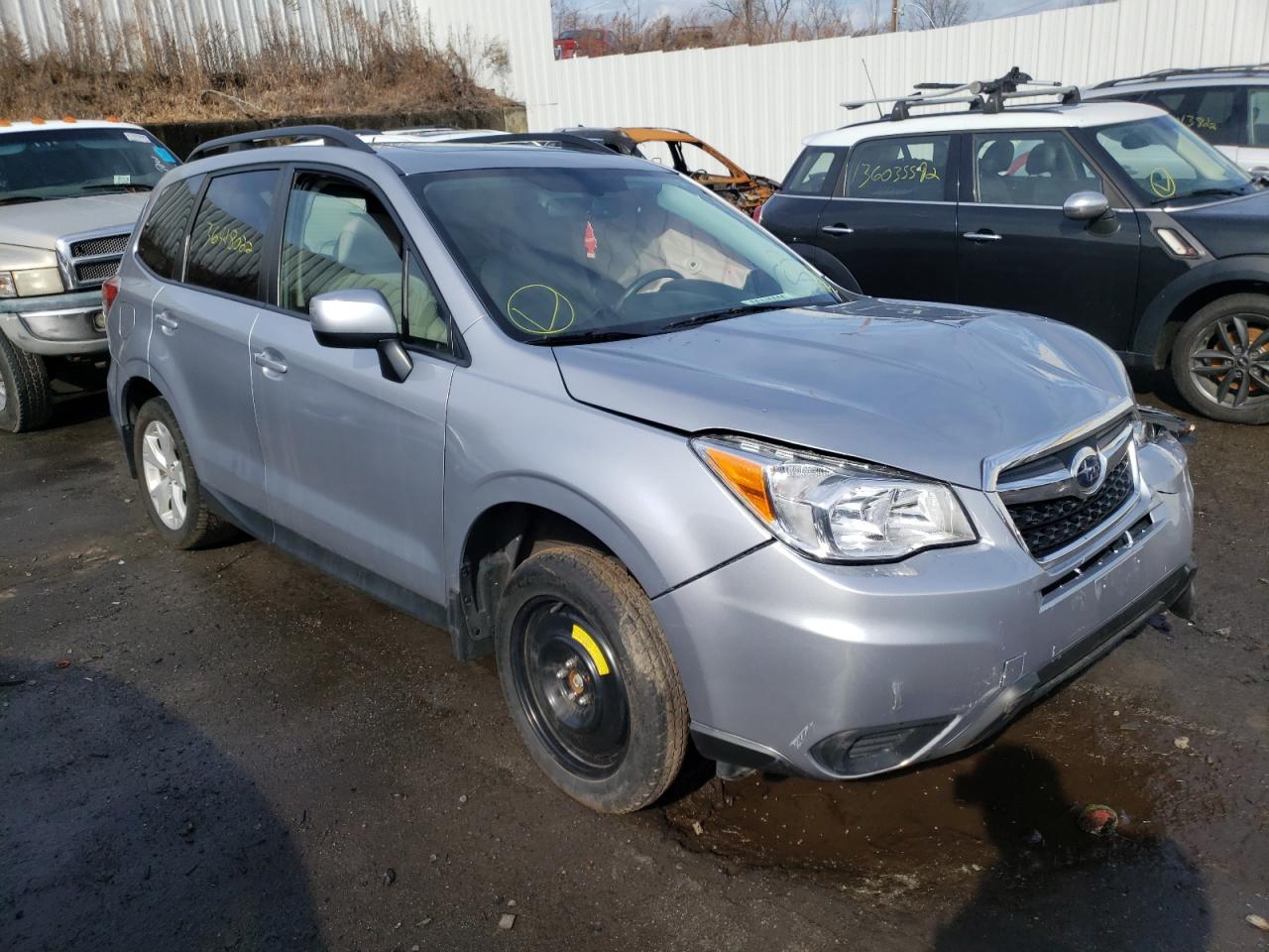 SUBARU FORESTER 2016 with VIN JF2SJADC7GH550194 - Photo from auction