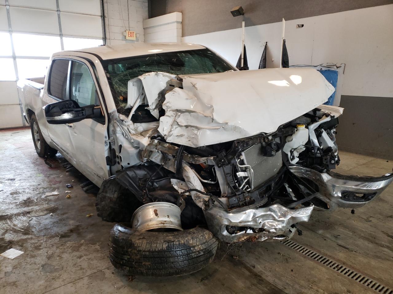 RAM 1500 BIG H 2019 with VIN 1C6SRFMT3KN662187 - Photo from auction